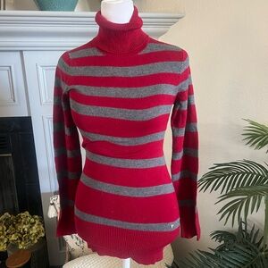 Vintage Y2K Guess Red and Gray Striped Turtleneck Sweater M